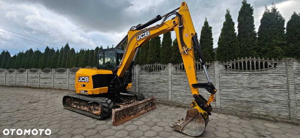 JCB 85-Z2 - 1