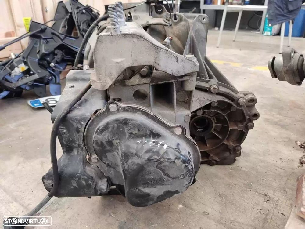 CAIXA VELOCIDADES FORD FIESTA VI 2009 -8A6R7002FA - 4