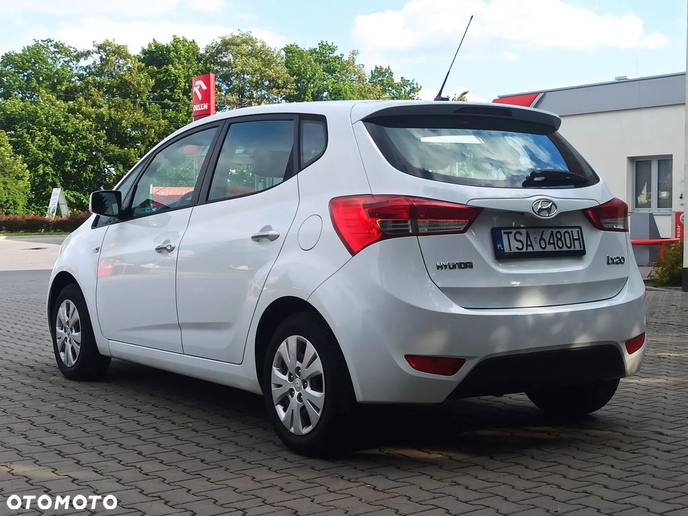 Hyundai ix20 1.4 Comfort - 13