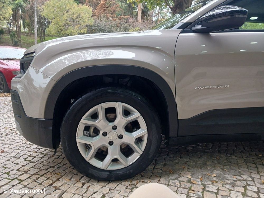 Jeep Avenger 1.2 GSE T3 Altitude - 10
