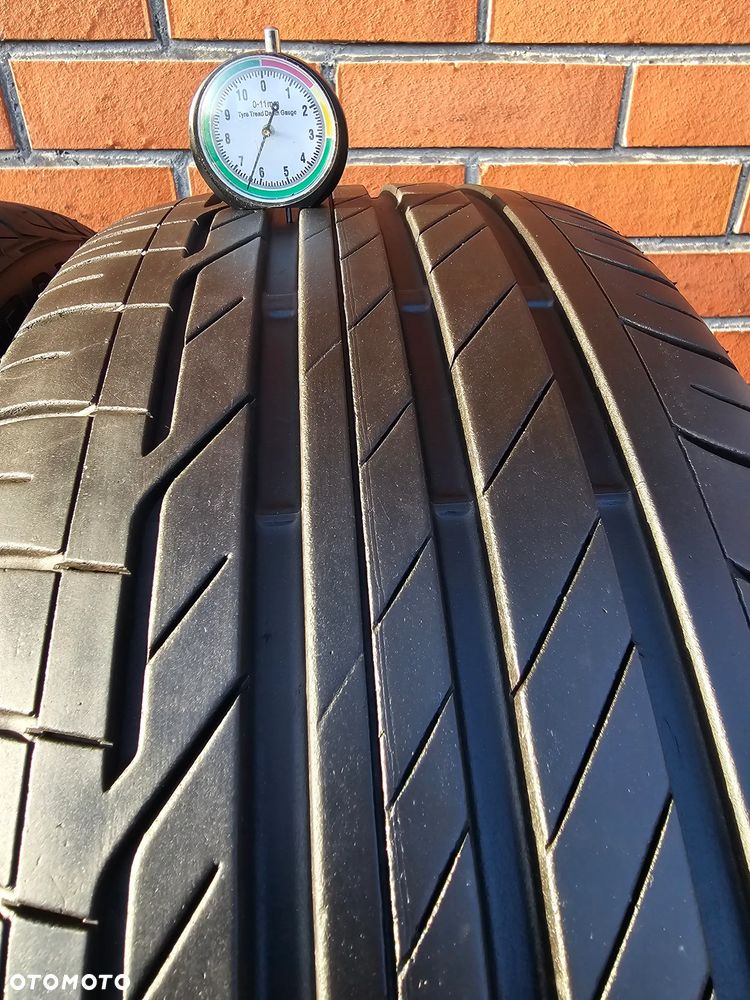 (O208) 225/45R19 92W 6,4mm / Bridgestone Turanza T001 - 4