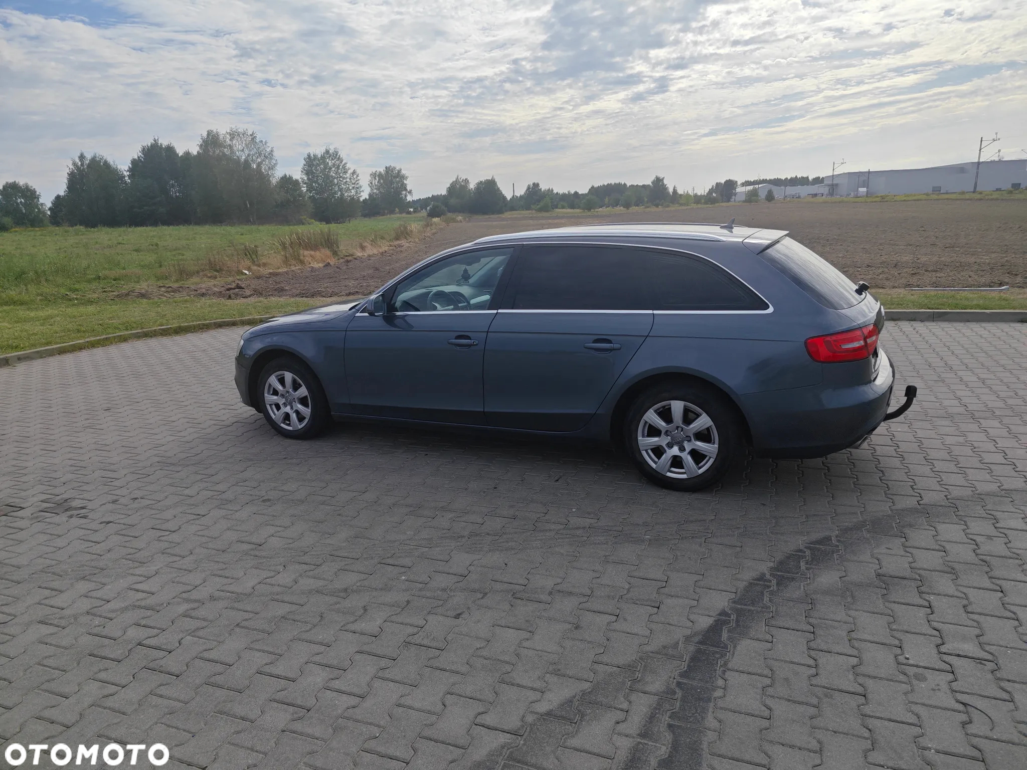 Audi A4 2.0 TDI S tronic - 36