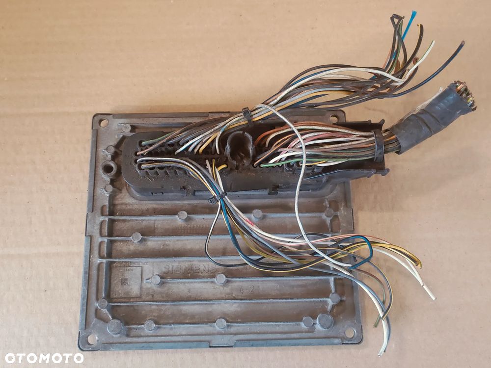 FORD FIESTA MK6 3D STEROWNIK SILNIKA 6S6112A650NC - 4