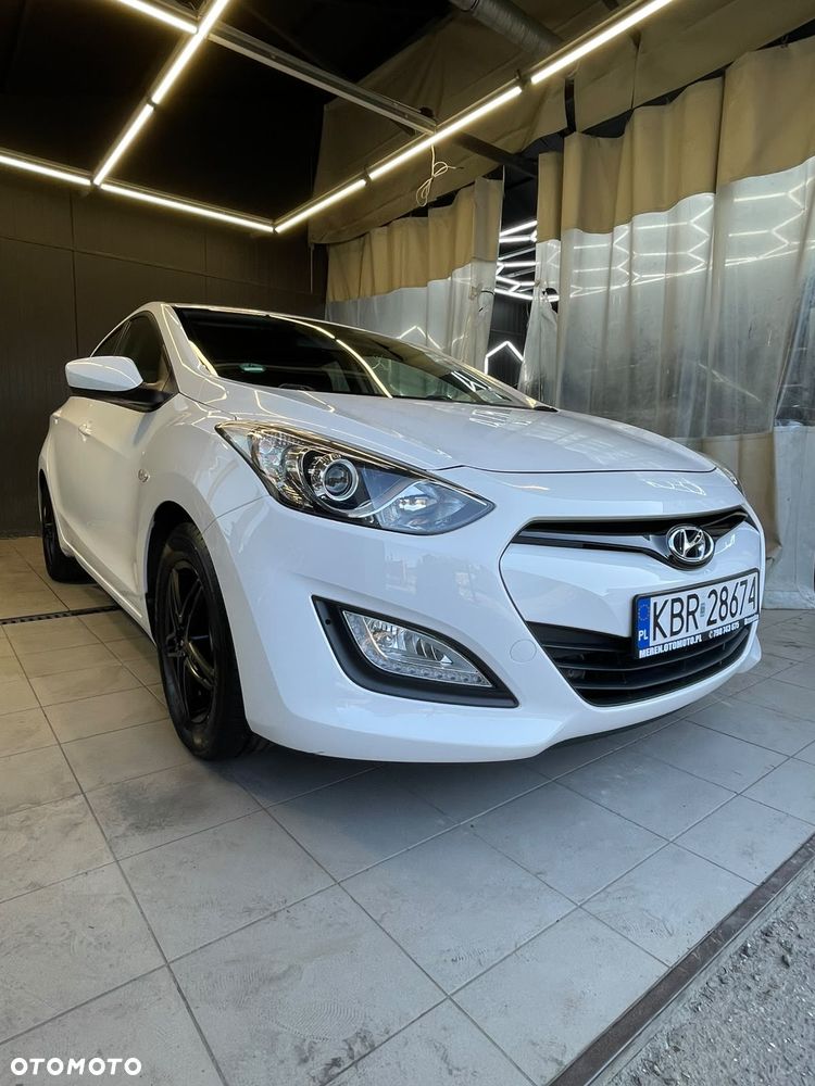 Hyundai i30 1.4 Fifa World Cup Edition - 2