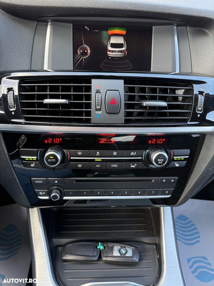 BMW X4 xDrive20i AT xLine - 15