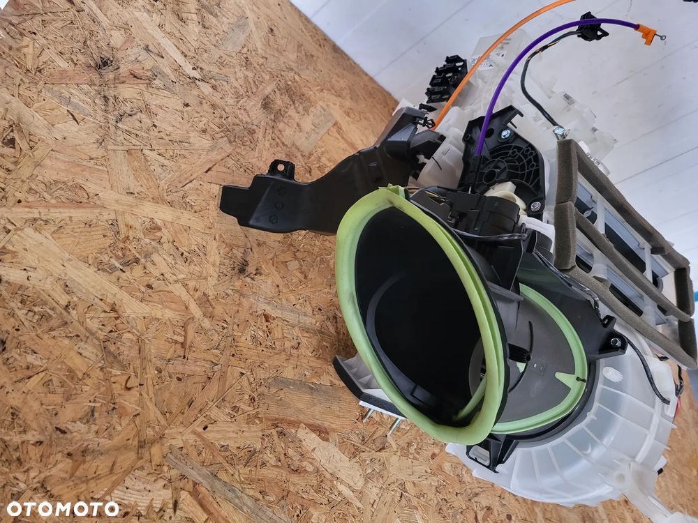 Nagrzewnica manualna Peugeot 208 - 2