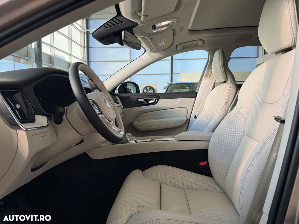 Volvo XC 60 Recharge T6 Twin Engine eAWD Inscription Expression - 9