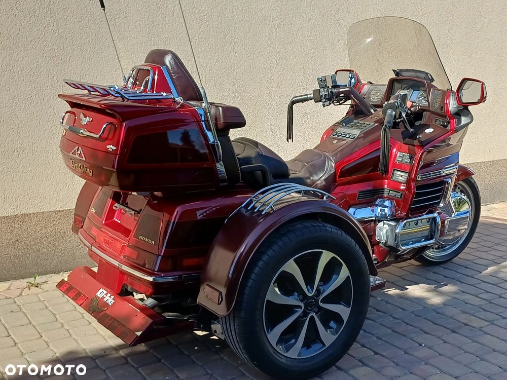 Honda GL - 16