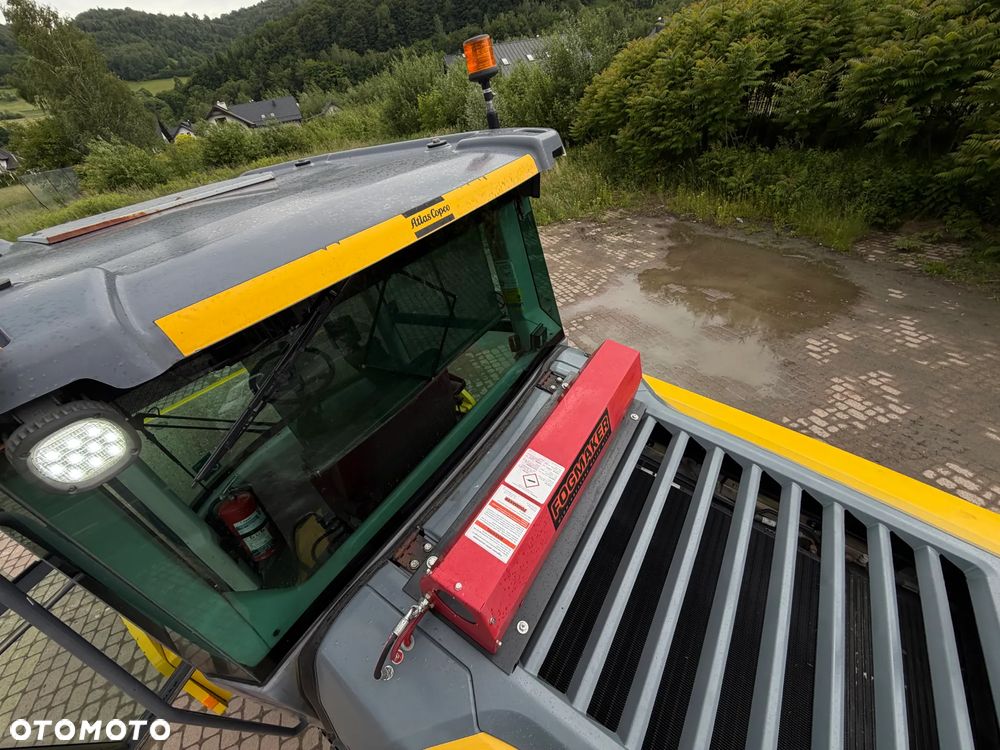 Atlas Copco DYNAPAC CA3500D Walec Drogowy Terenowy Guma-Stal. 12 ton. Import Norwegia 2015rok. Maszyna w pięknym stanie! Wentylacja Klima. Serwisy w Dekra AKTUALNE. Zero zniszczeń IGŁA Po serwisach eksploatacyjnych w Norwegii. Walec z Upadłości od pierwszego właściciela. Posiada system przeciwpożarowy! Obrotowy fotel wraz ze sterowaniem. Gniazdo 230volt. Dokumenty Dekra! Silnik Cummins 140Km. Nagłośnienie radio na pilot! Usb. Zero luzów i wycieków! - 27
