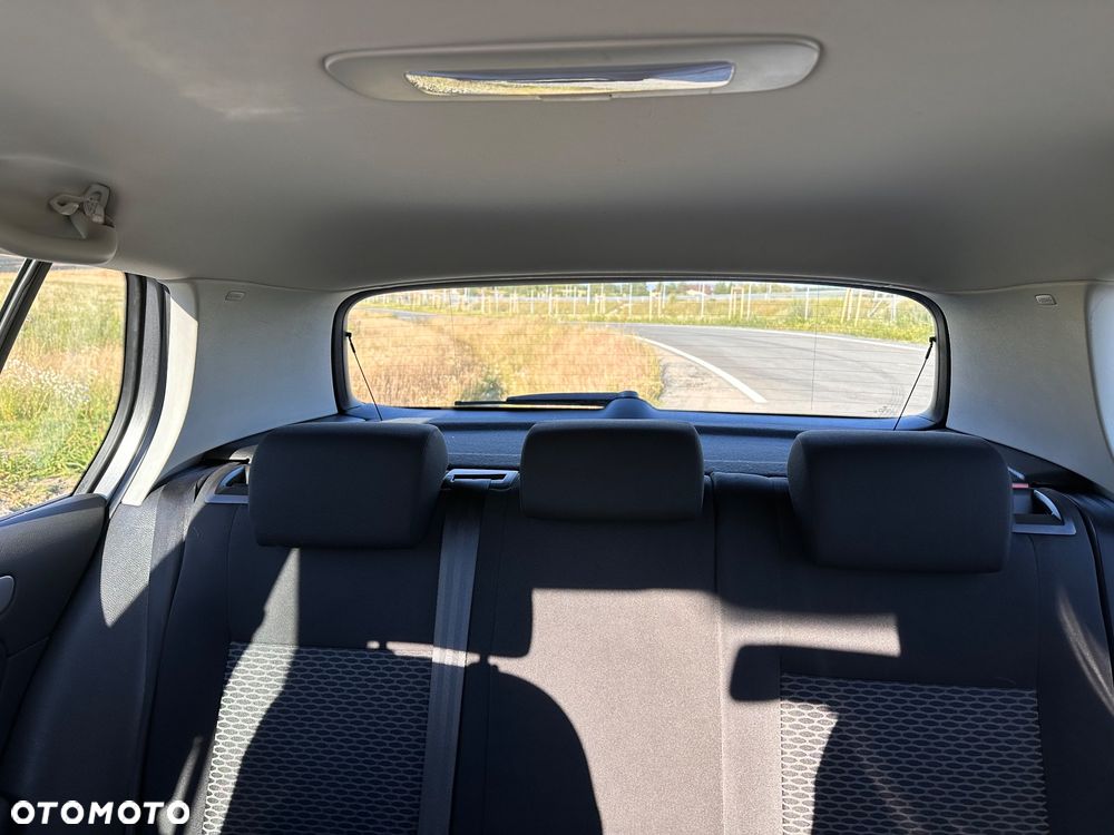 Volkswagen Golf - 38