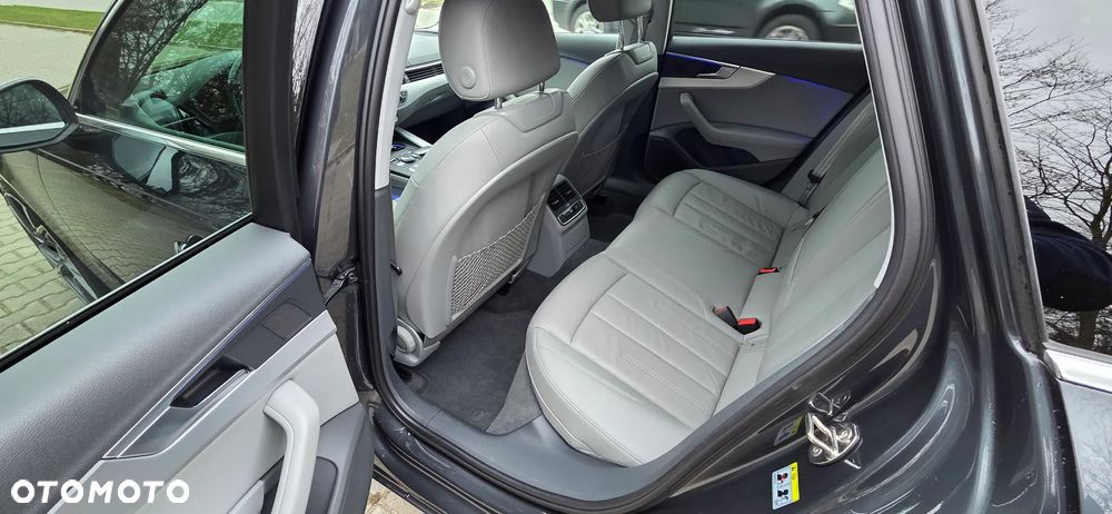 Audi A4 Avant 3.0 TDI quattro S tronic - 10