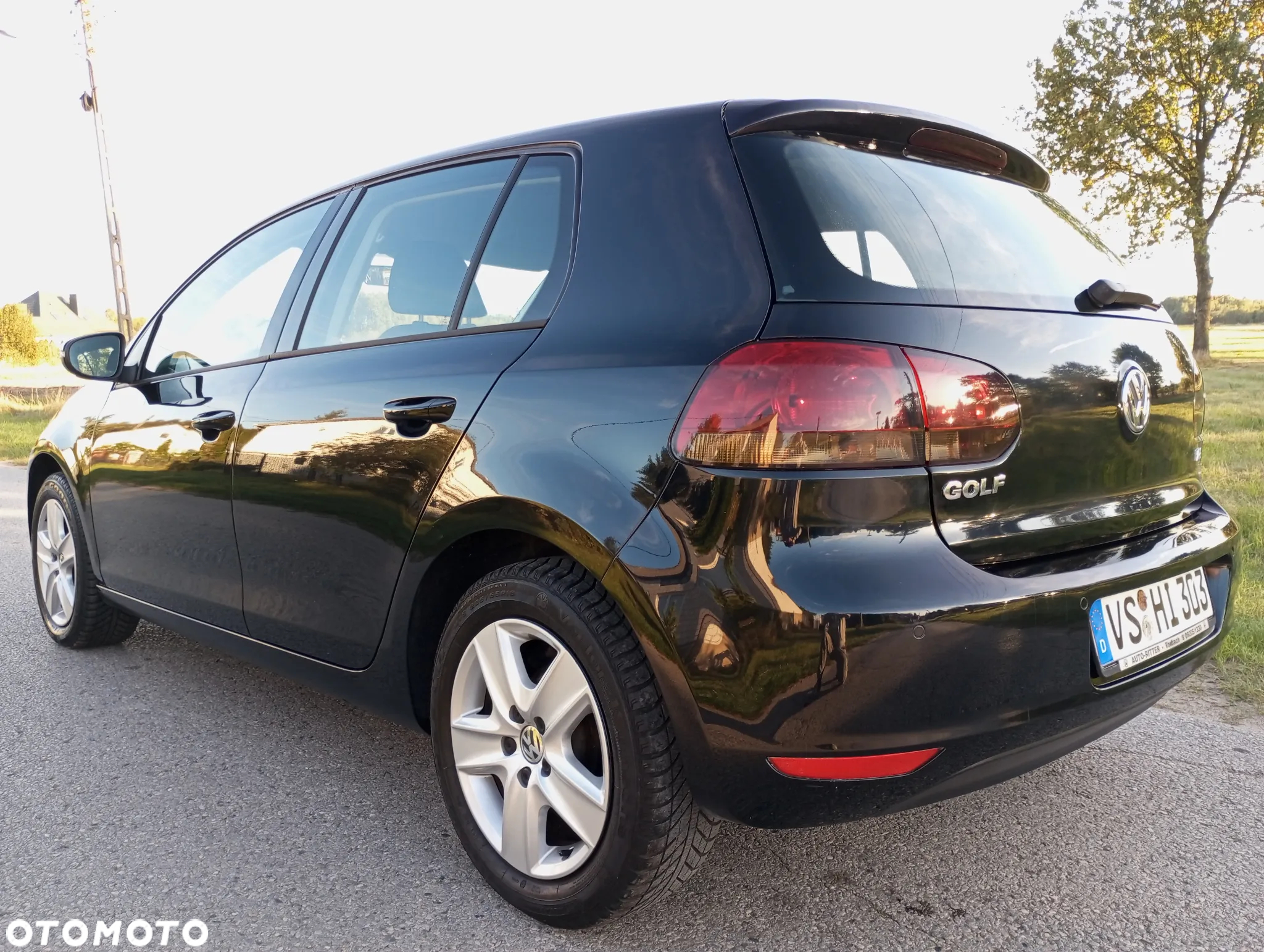 Volkswagen Golf VI 1.6 Comfortline - 12