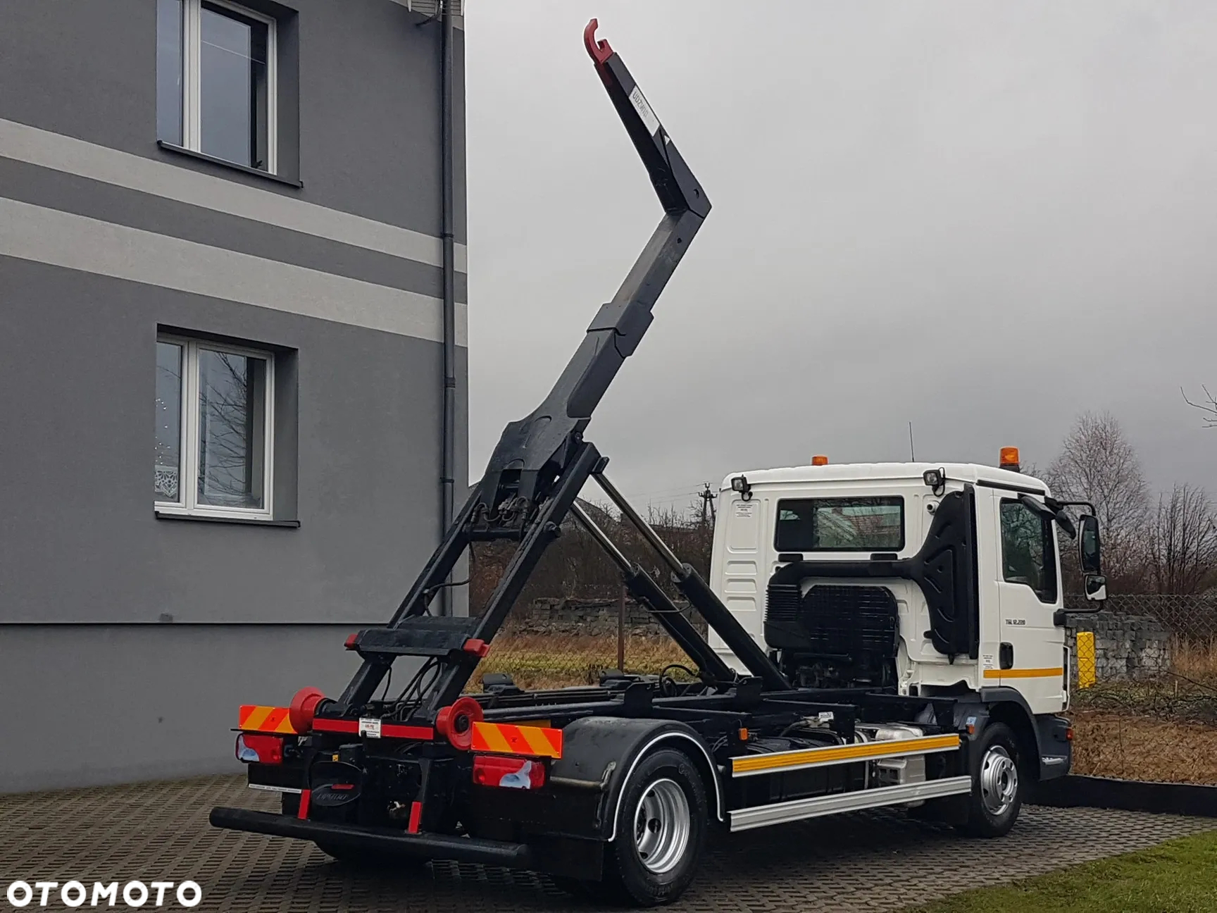 MAN TGL 12.220 HAKOWIEC 4x2 KLIMA DO KONTENERÓW MANUAL - 4