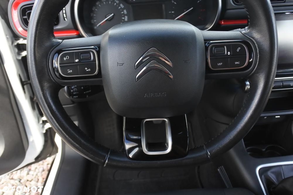 Citroën C3 1.2 PureTech Exclusive - 21