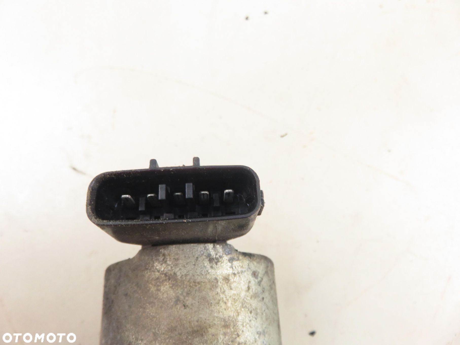 ZAWÓR EGR OPEL MERIVA A (X03) 1.7 CDTI 100 - Z 17 DTH  HU1350007341 - 3