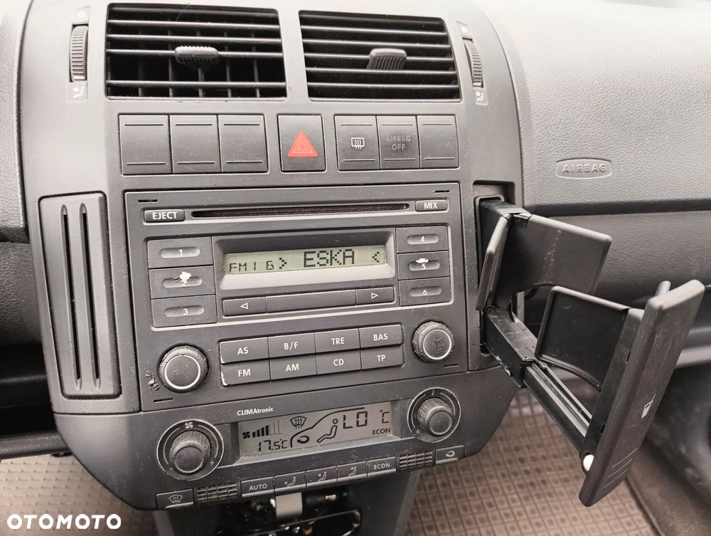 Volkswagen Polo 1.4 TDI Comfortline - 26