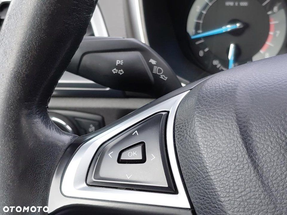 Ford Mondeo - 18