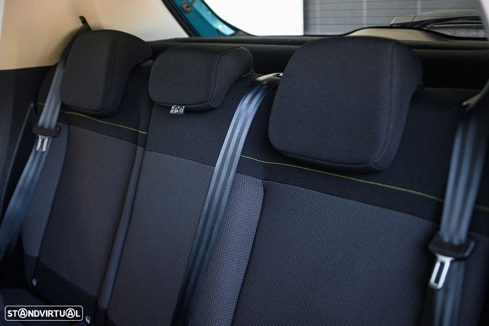 Citroën C3 1.2 PureTech Shine - 30
