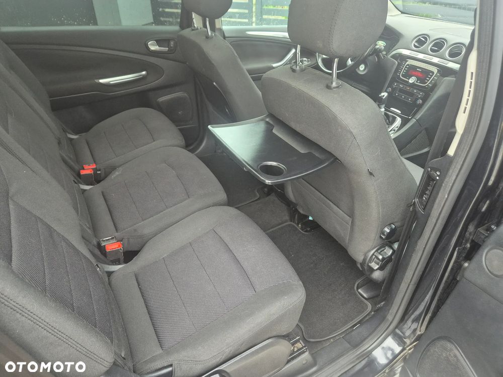 Ford S-Max 2.0 TDCi DPF Titanium - 13