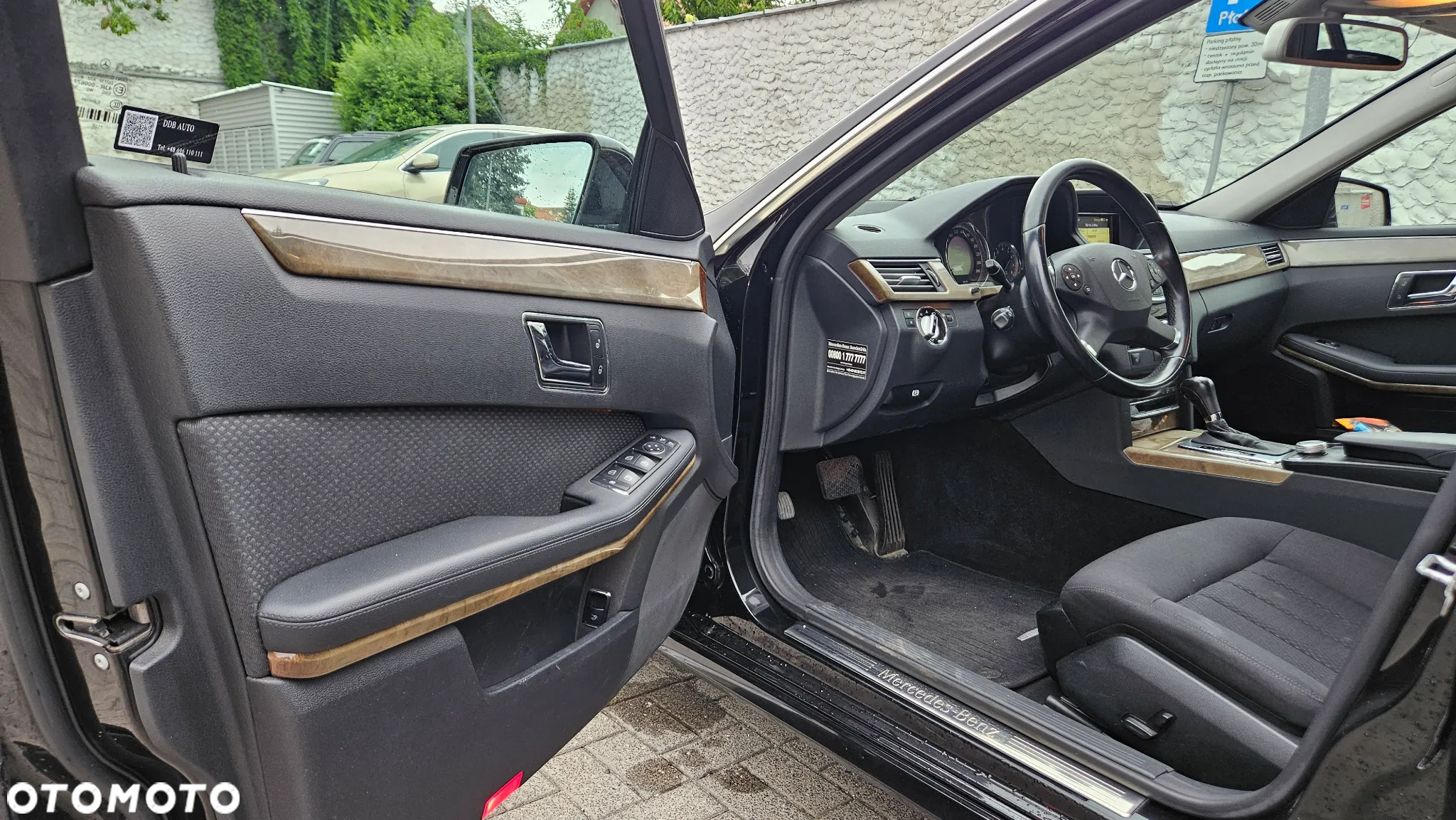 Mercedes-Benz Klasa E 200 T CGI BlueEFFICIENCY Automatik Elegance - 12