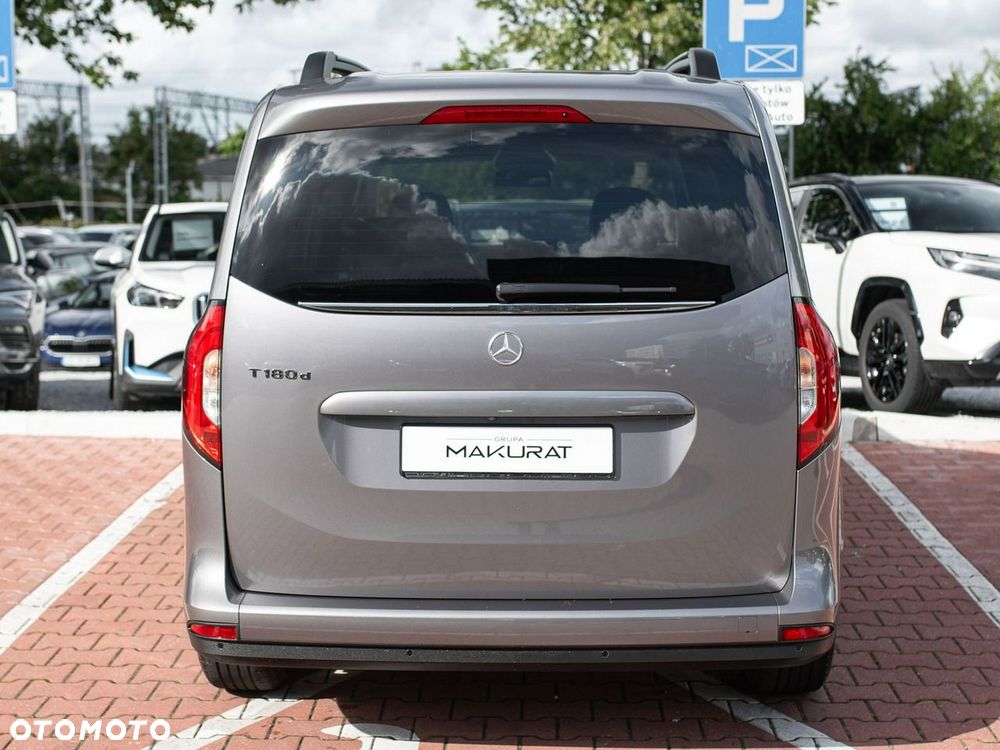 Mercedes-Benz Klasa T - 9