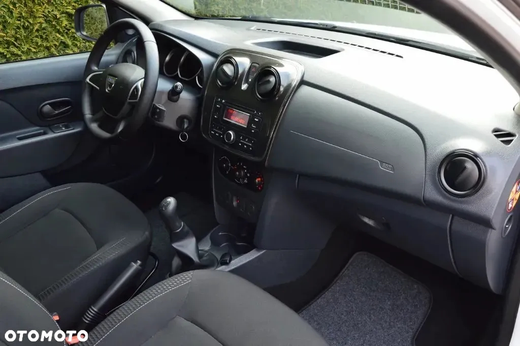 Dacia Sandero SCe 75 Comfort - 9