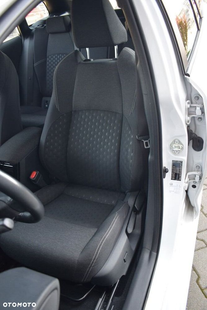 Toyota Corolla 1.8 Hybrid Comfort - 15