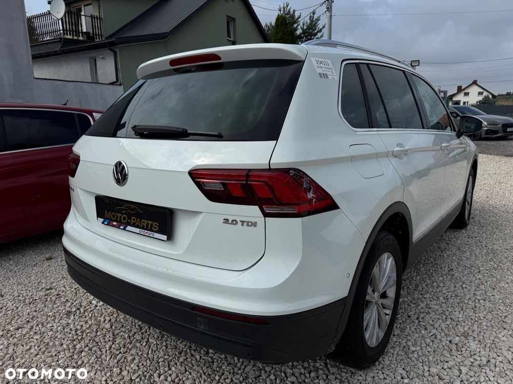 Volkswagen Tiguan - 2