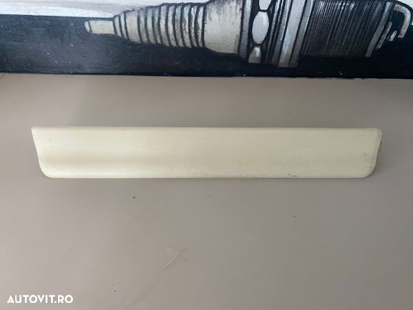 Ornament prag CREM VOLVO XC60 V60 S60 2009+ 31306757 - 1