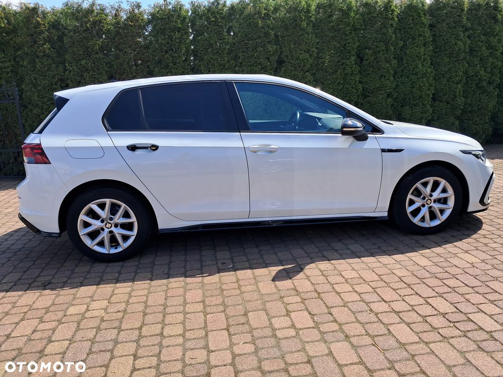 Volkswagen Golf 1.5 TSI OPF R-Line - 4