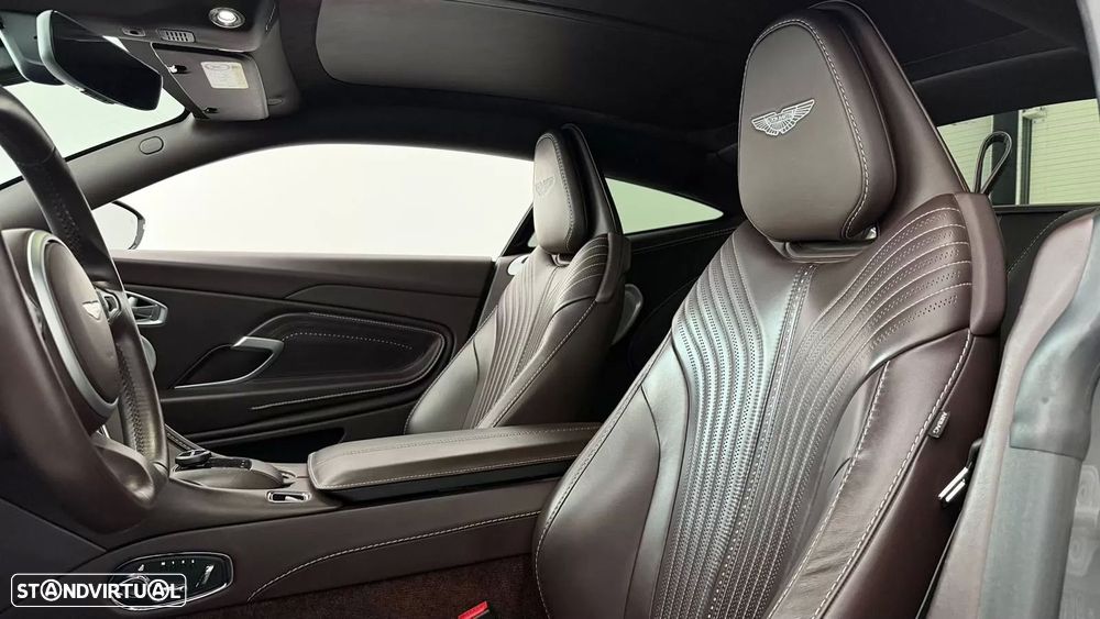 Aston Martin DB11 Coupé V8 Auto - 29