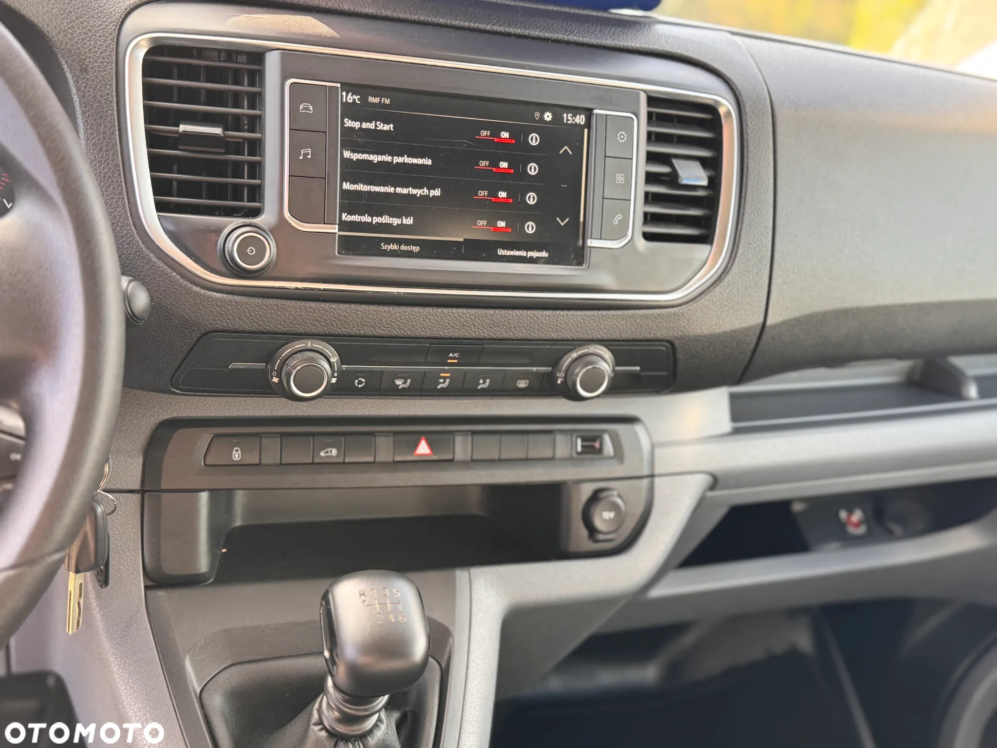 Opel Vivaro - 18