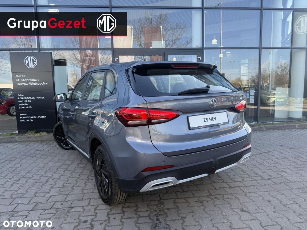 MG ZS - 4
