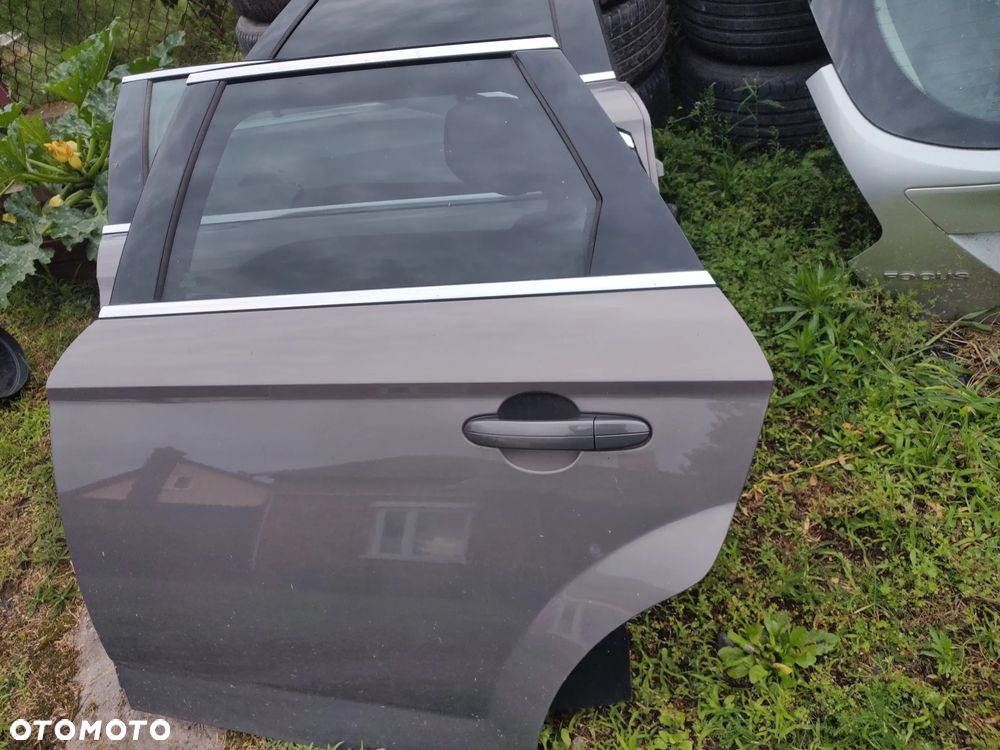 Ford Mondeo MK4 LA Kombi Drzwi Lewy Tył Lewe tylne - 1