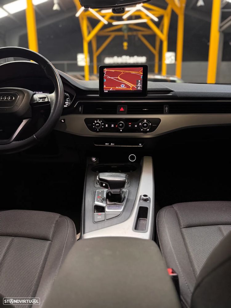 Audi A4 Avant 35 TDI S tronic sport - 24