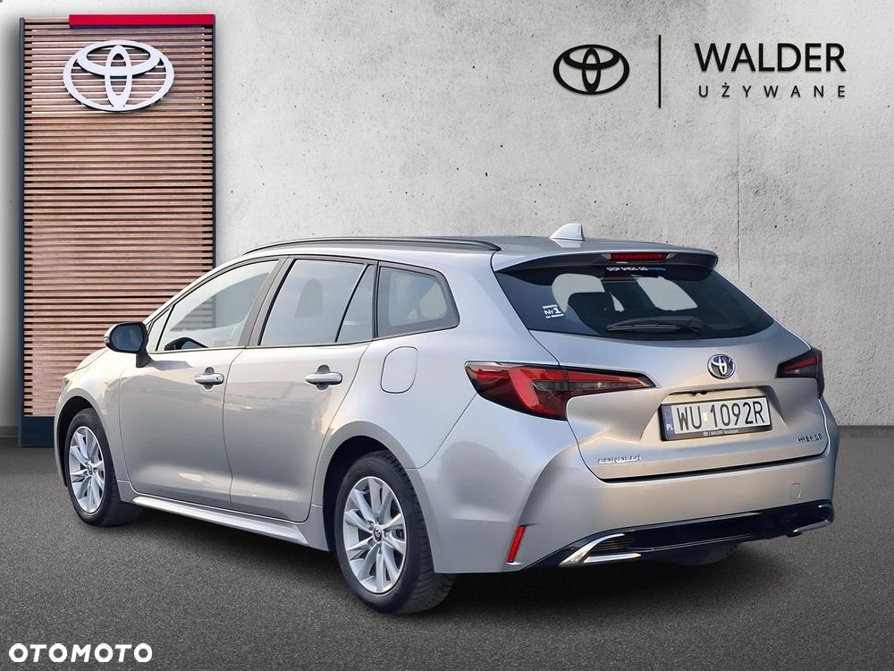 Toyota Corolla 1.8 Hybrid Comfort - 3