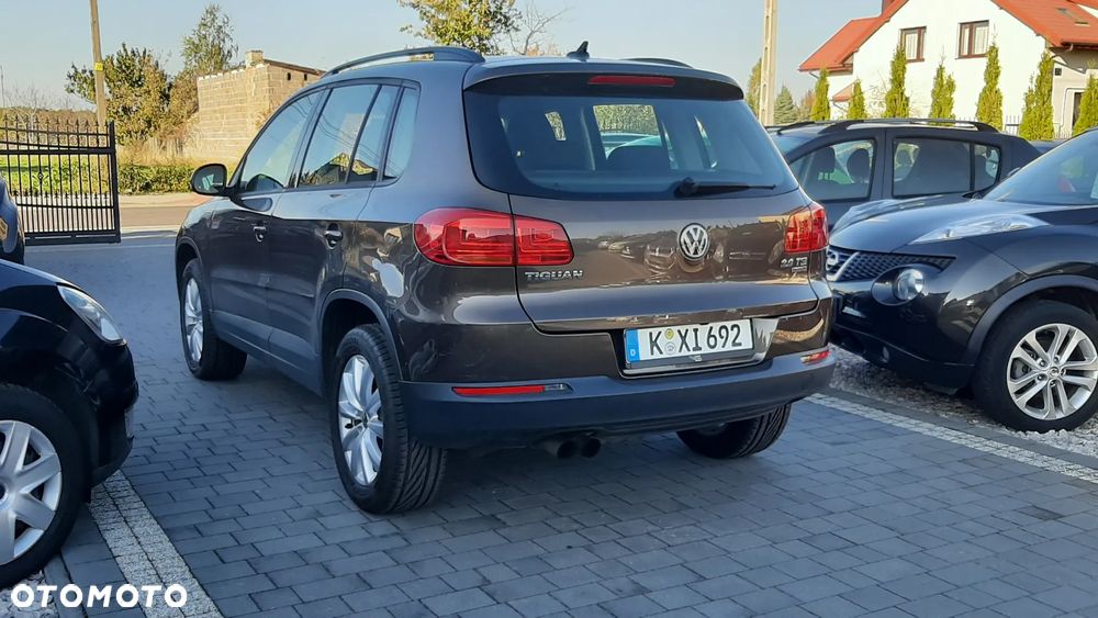 Volkswagen Tiguan 2.0 TSI 4Motion Life - 4