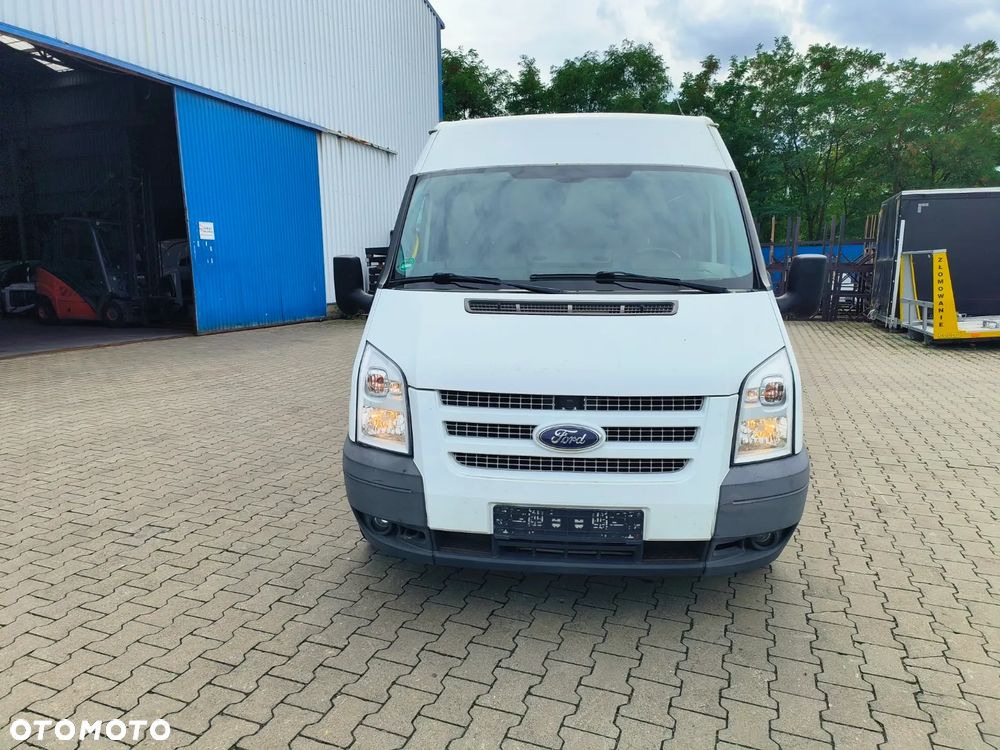 Ford Transit - 2