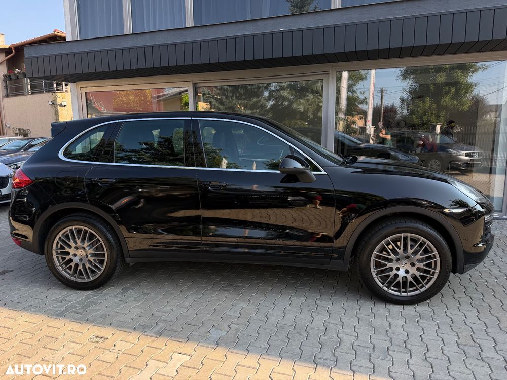 Porsche Cayenne Tiptronic S - 3