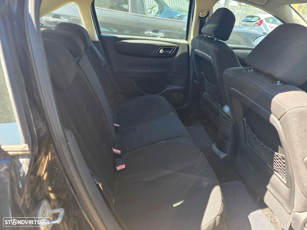 Citroën C4 1.6 HDi 110 Exclusive - 9