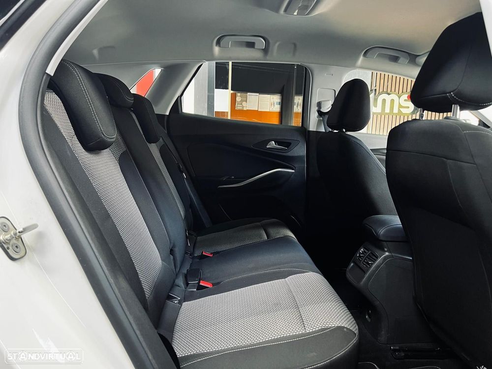 Opel Grandland X 1.2 T Business Edition - 42