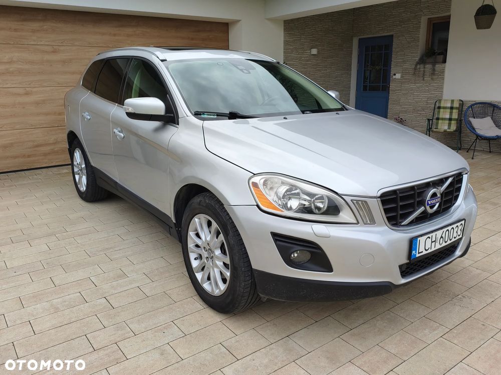 Volvo XC 60 T6 AWD Momentum - 2