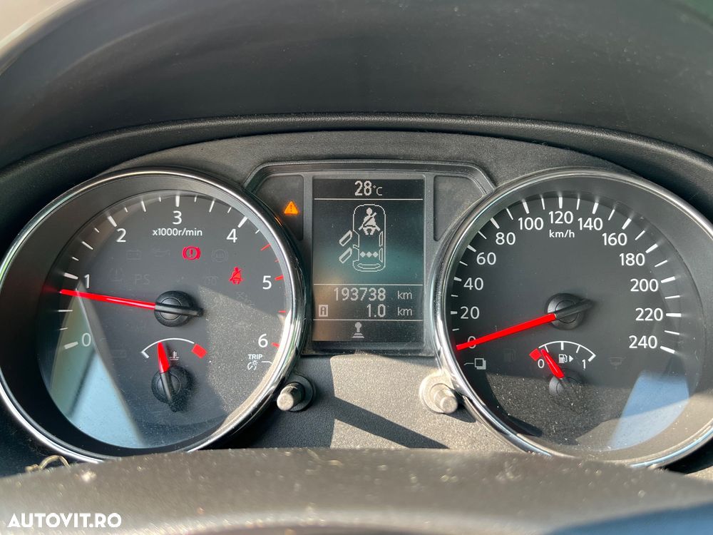 Nissan Qashqai 1.6 DCI DPF Start/Stop tekna - 7