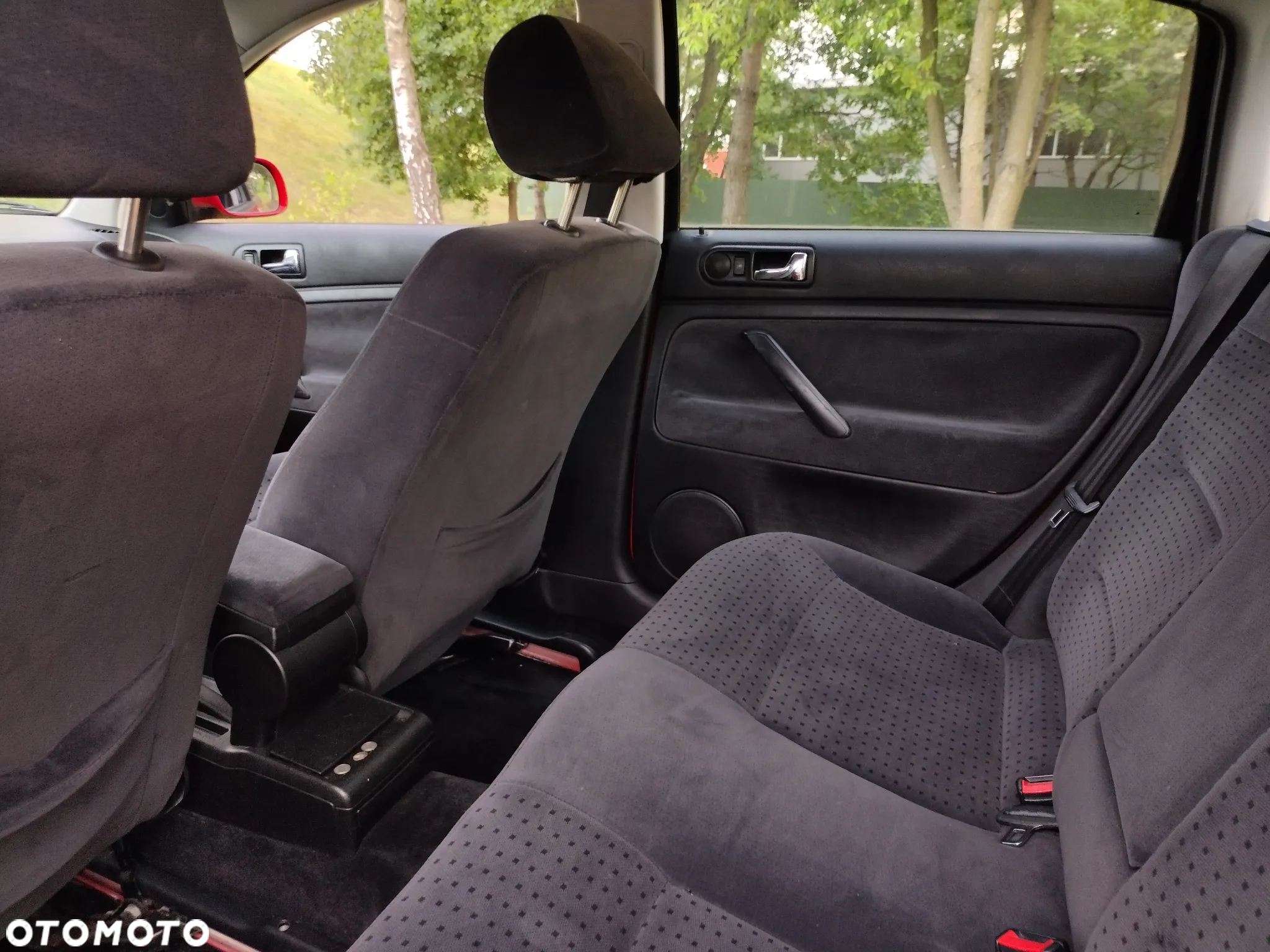 Volkswagen Passat 1.9 TDI - 10