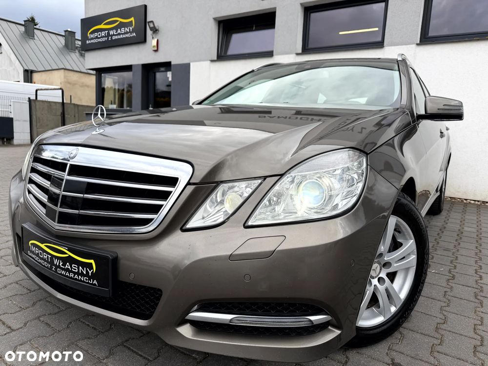 Mercedes-Benz Klasa E 350 CDI DPF BlueEFFICIENCY 7G-TRONIC Avantgarde - 29