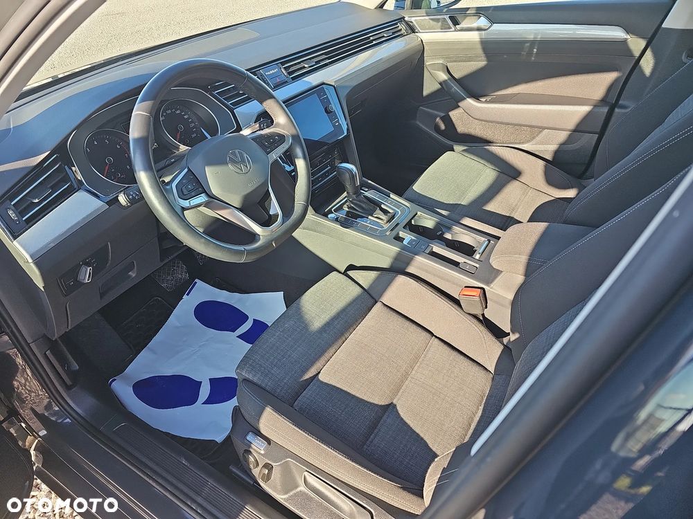 Volkswagen Passat 2.0 TSI Business DSG - 10
