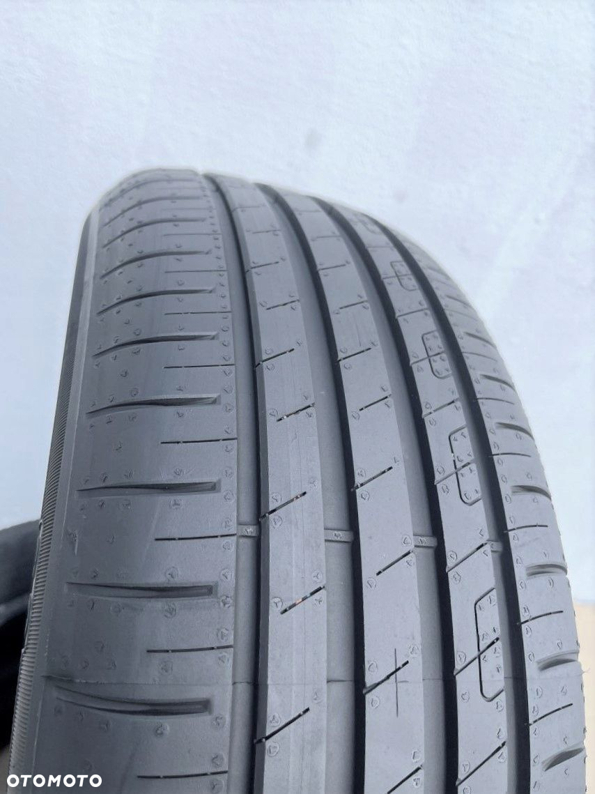 OPONY 215/55/17 94V GOODYEAR EFFICIENTGRIP PERFORMANCE - 7