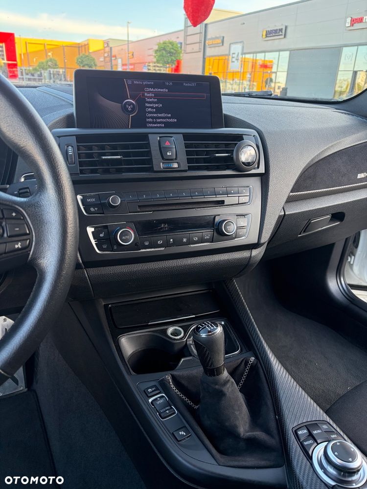 BMW Seria 1 118d Sport Line - 17