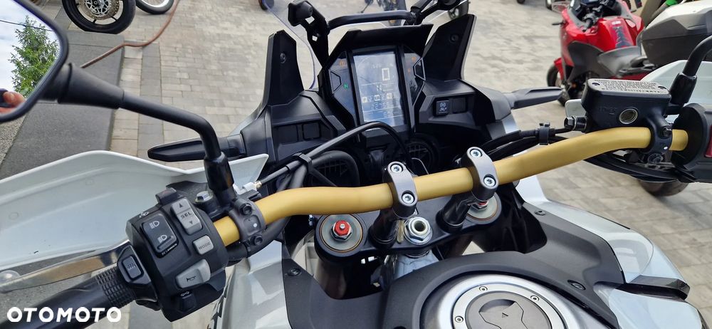 Honda CRF - 8