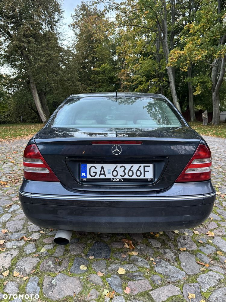 Mercedes-Benz Klasa C - 4